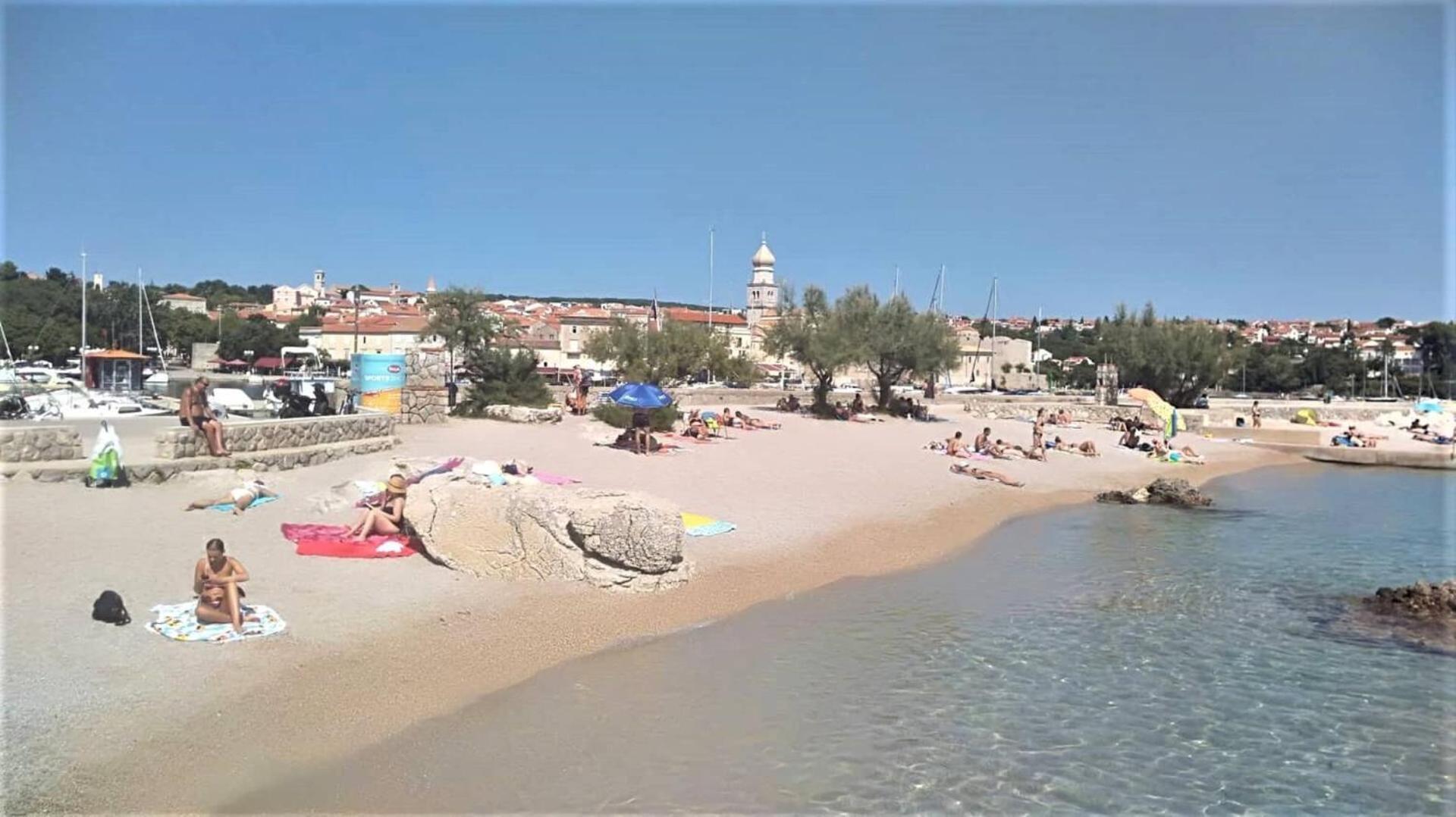 Apartments Paradiso Krk Town Esterno foto